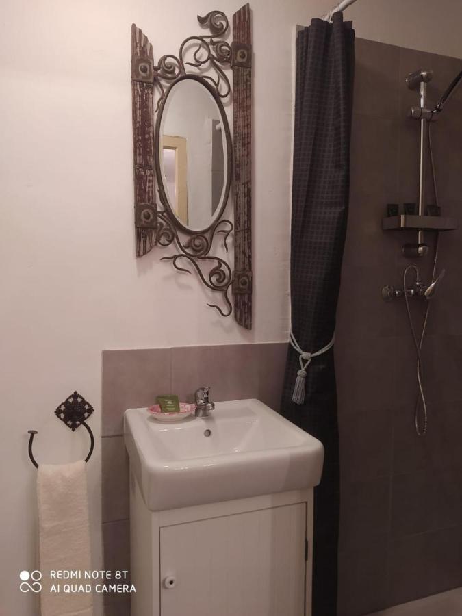 مبيت وإفطار Mountain View Townhouse كويلان المظهر الخارجي الصورة